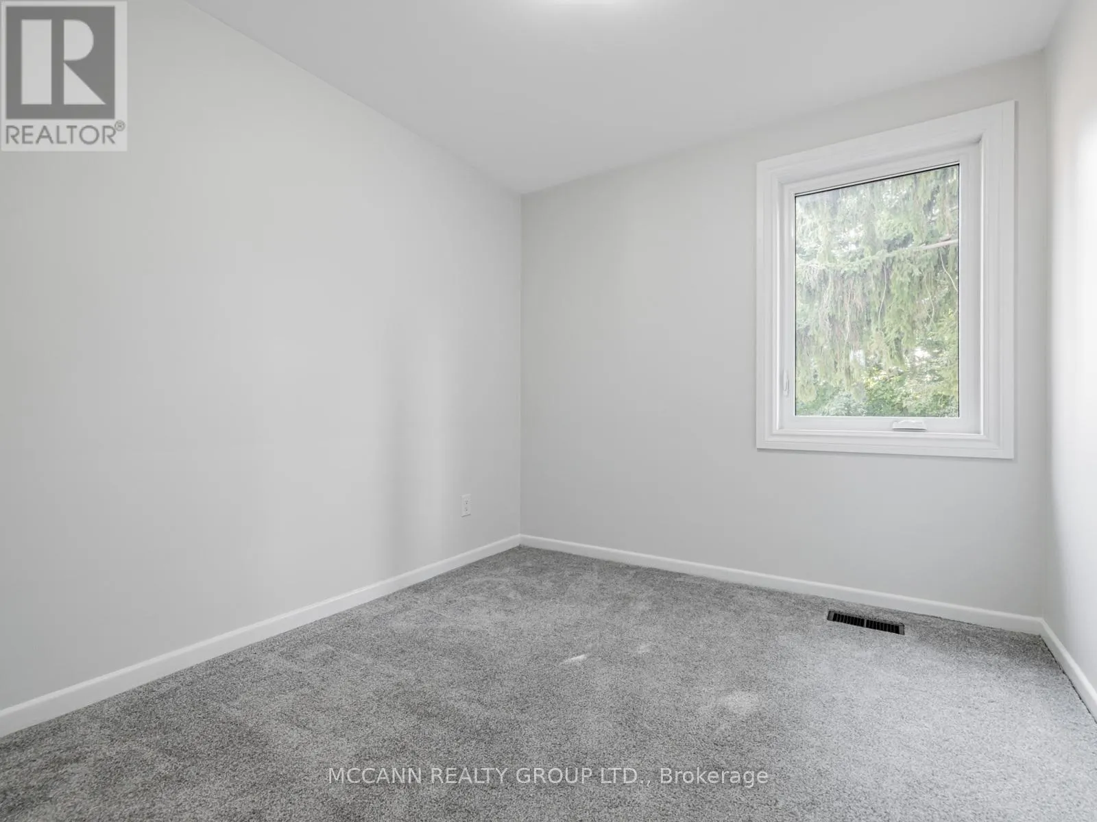 157 1/2 ROSLIN AVENUE