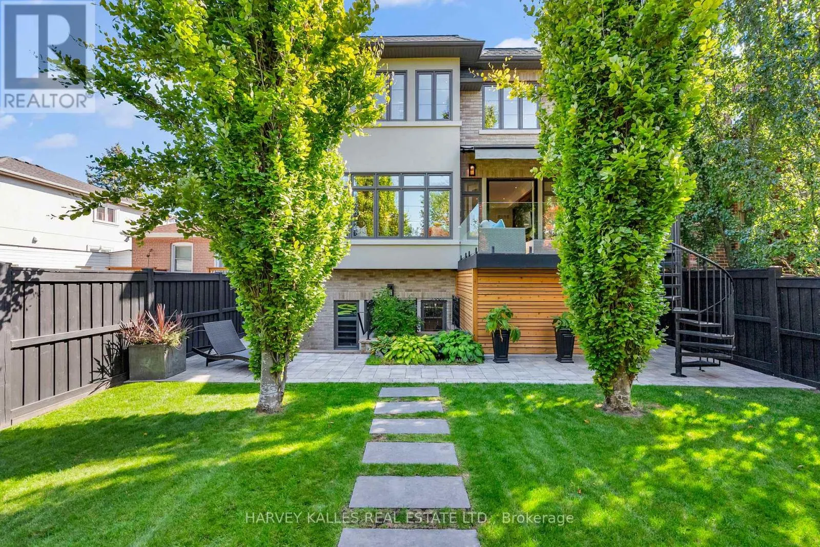 292 JOHNSTON AVENUE