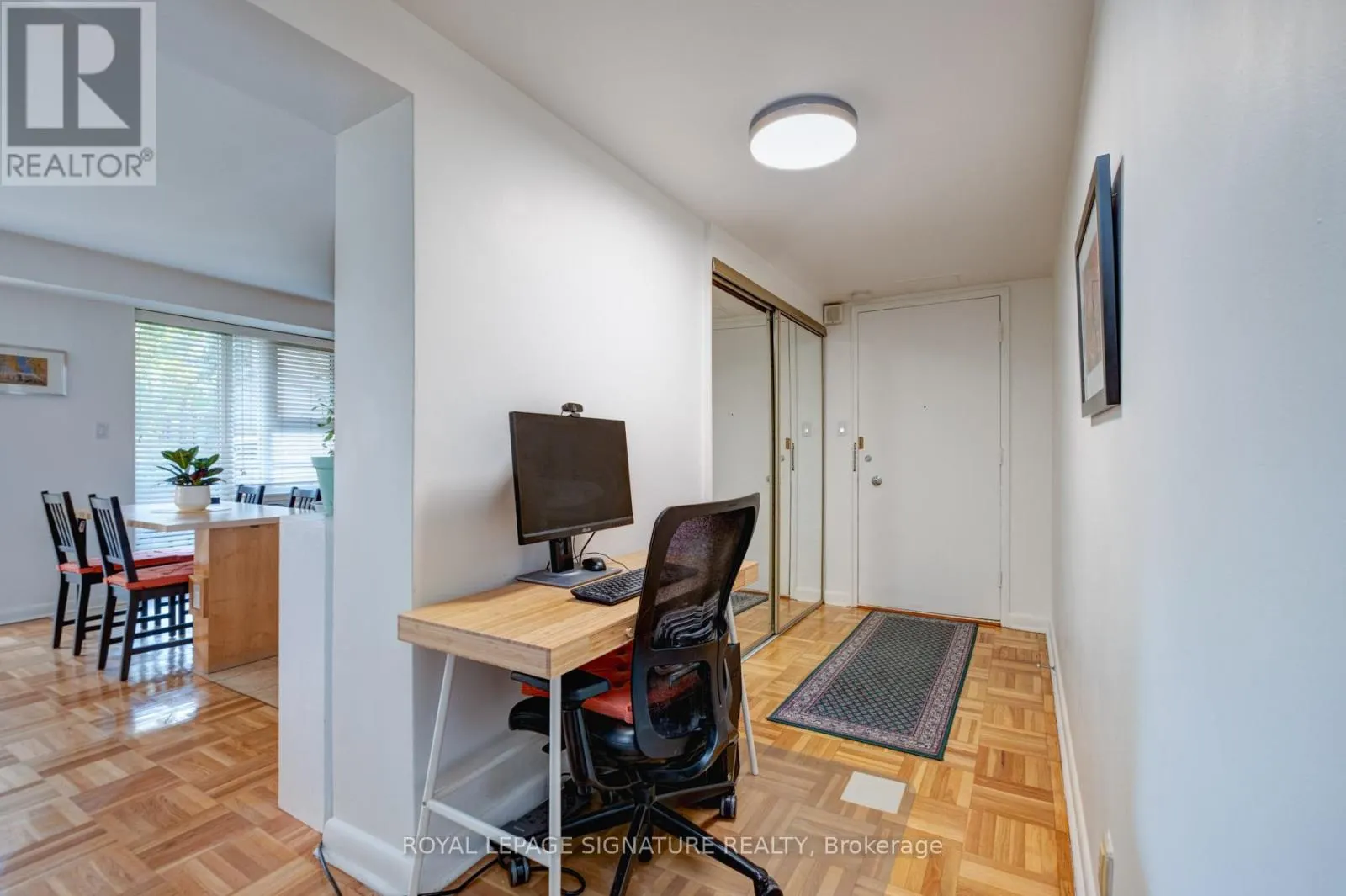 3 - 8 CORINTH GARDENS