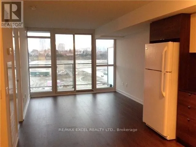 1211 - 121 MCMAHON DRIVE