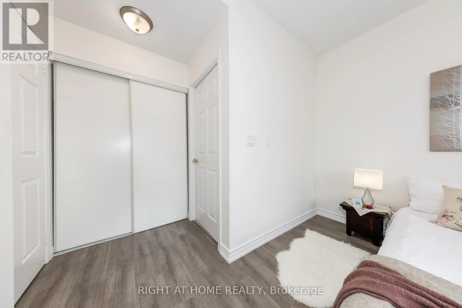 PH3 - 5940 YONGE STREET