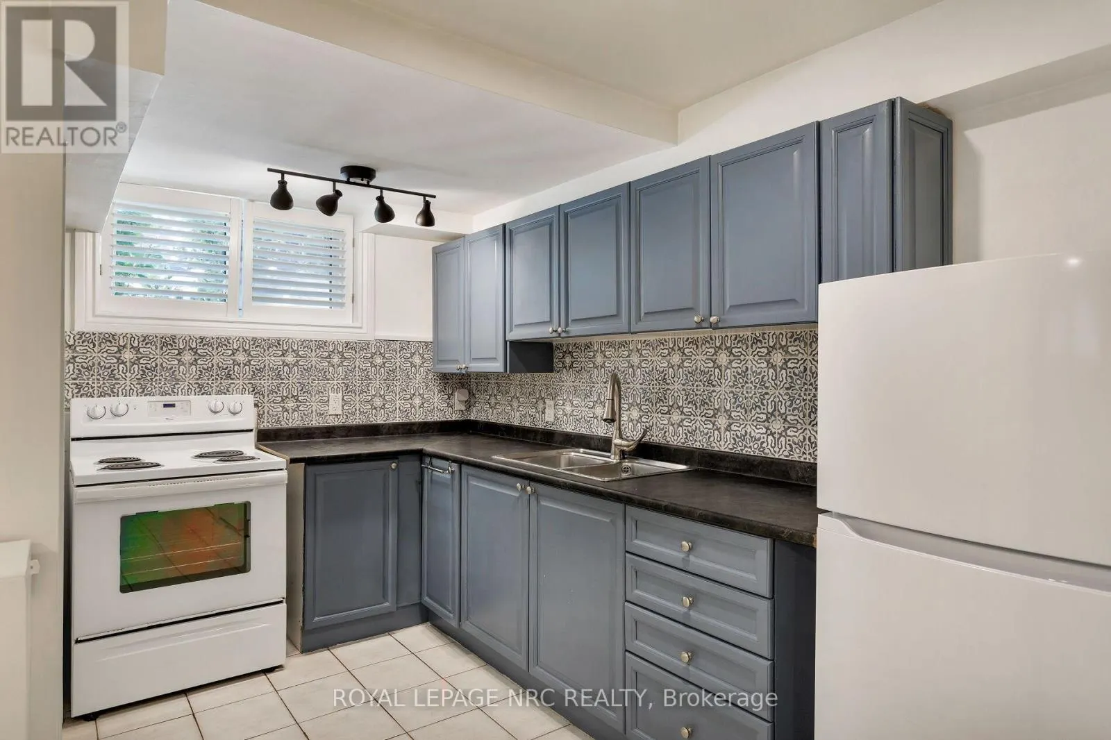 50 TYRREL AVENUE