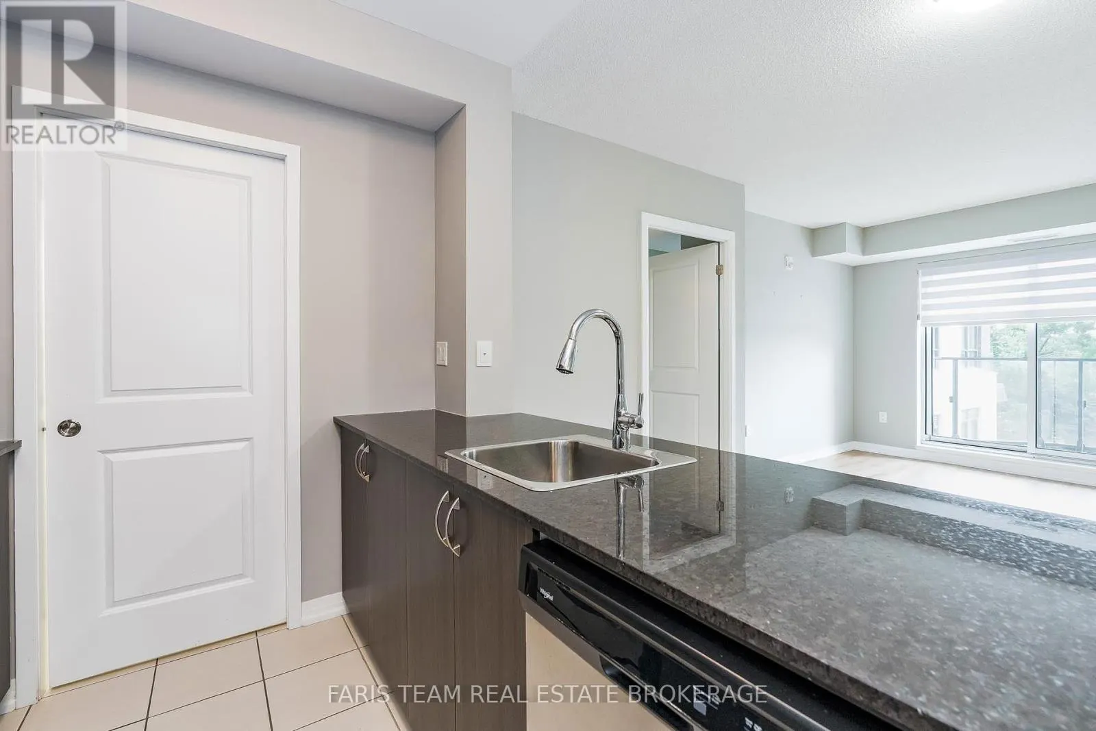 401 - 741 SHEPPARD AVENUE W