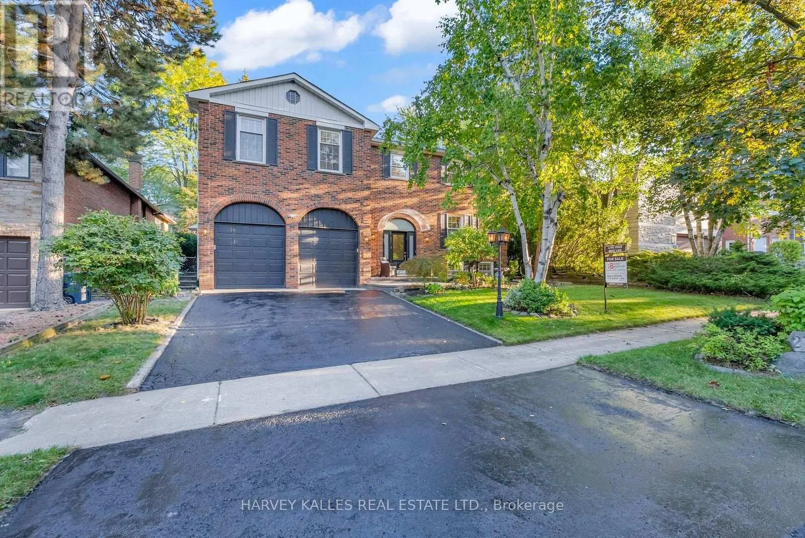 27 BOBWHITE CRESCENT