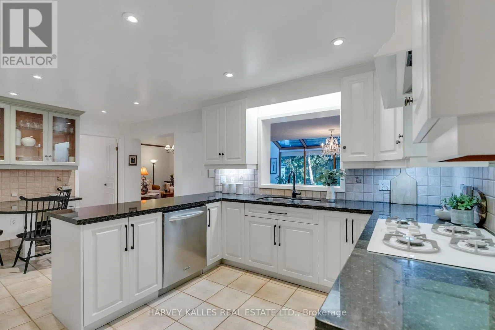 27 BOBWHITE CRESCENT