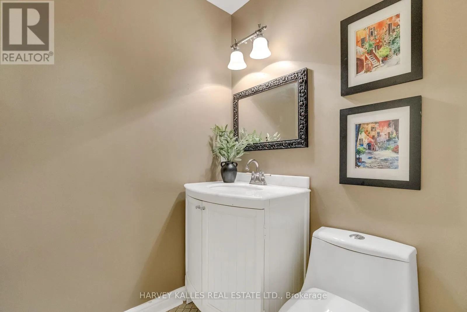 27 BOBWHITE CRESCENT