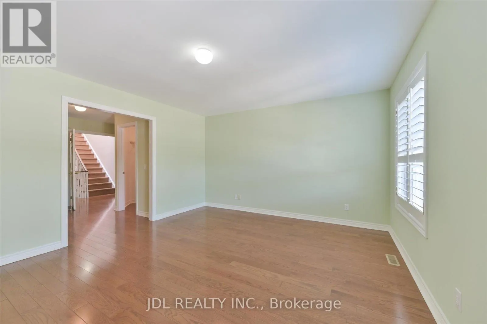 UNIT I - 3036 BAYVIEW AVENUE