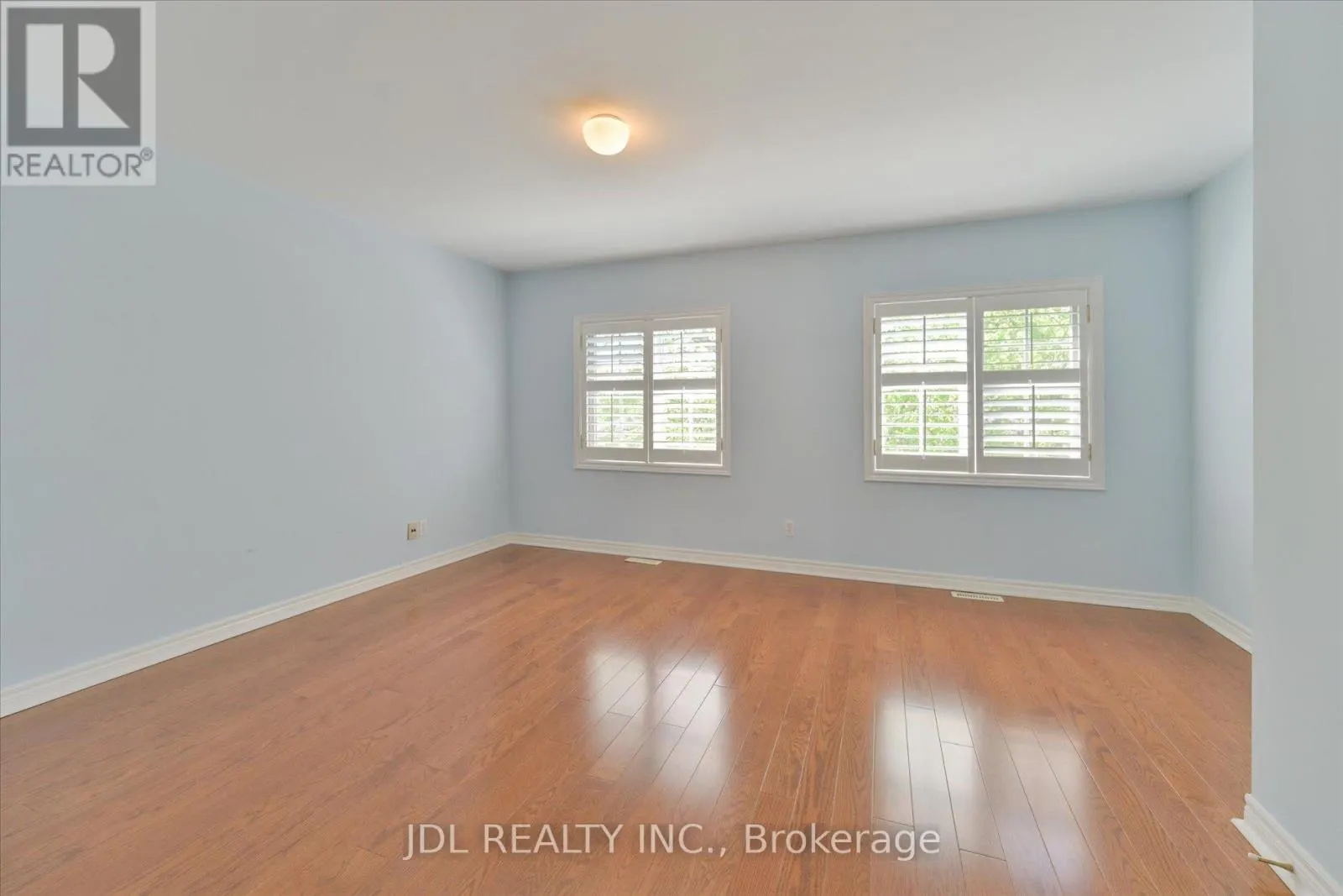 UNIT I - 3036 BAYVIEW AVENUE