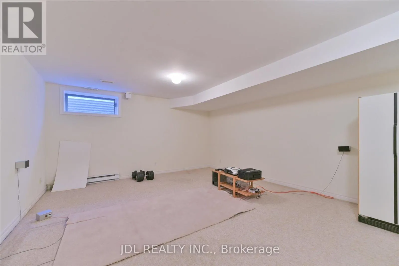 UNIT I - 3036 BAYVIEW AVENUE