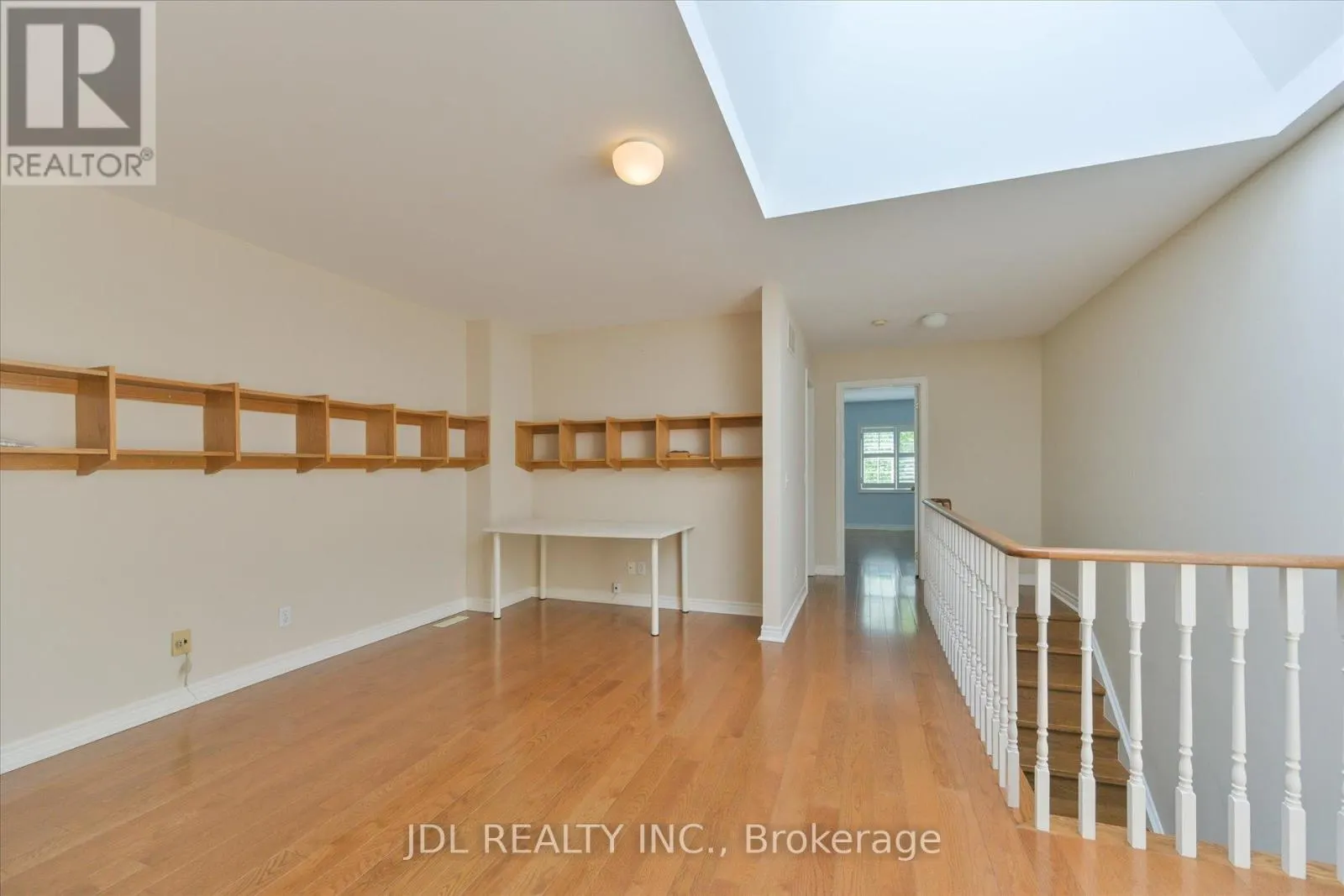 UNIT I - 3036 BAYVIEW AVENUE
