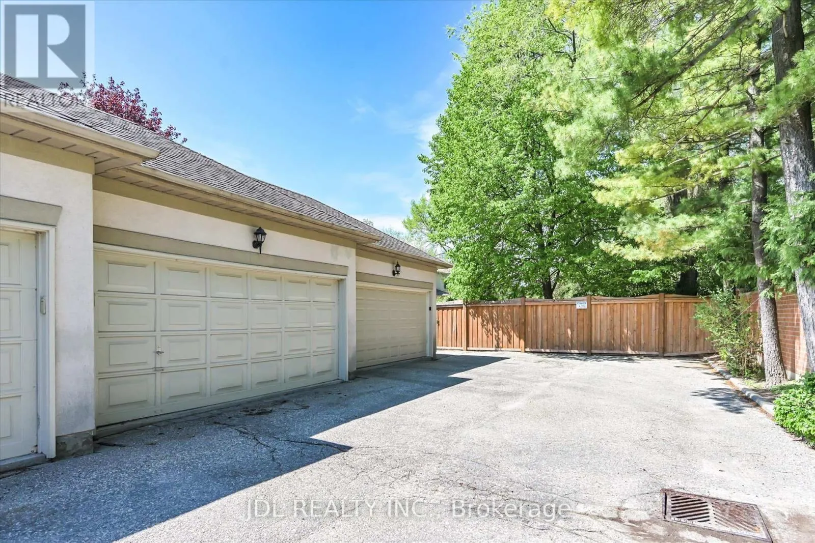 UNIT I - 3036 BAYVIEW AVENUE
