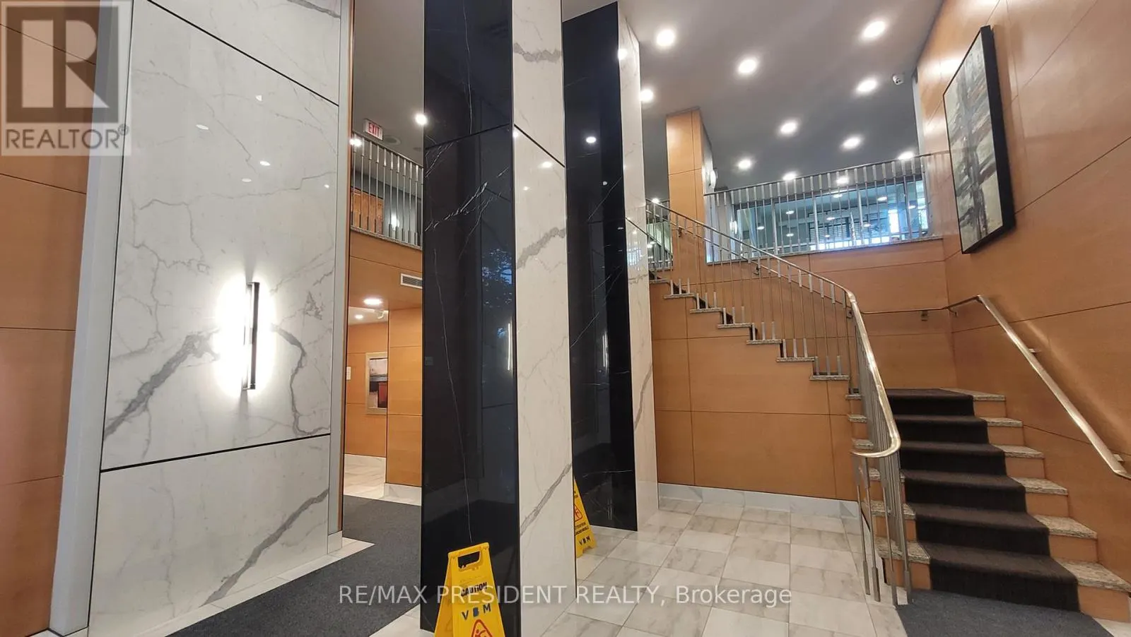 1911 - 4978 YONGE STREET