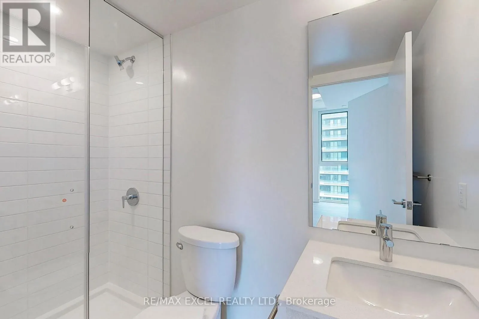4103 - 357 KING STREET W