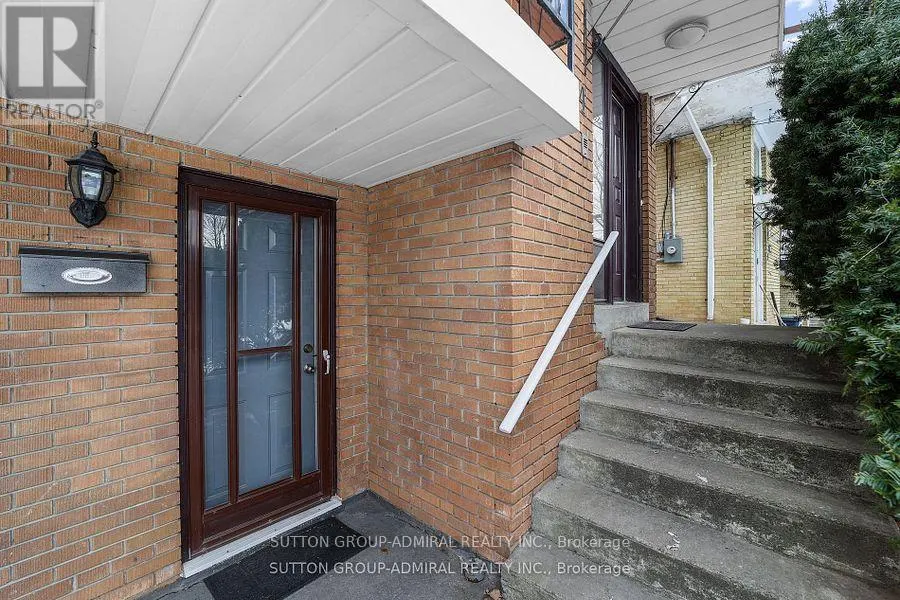 4 CARSCADDEN DRIVE