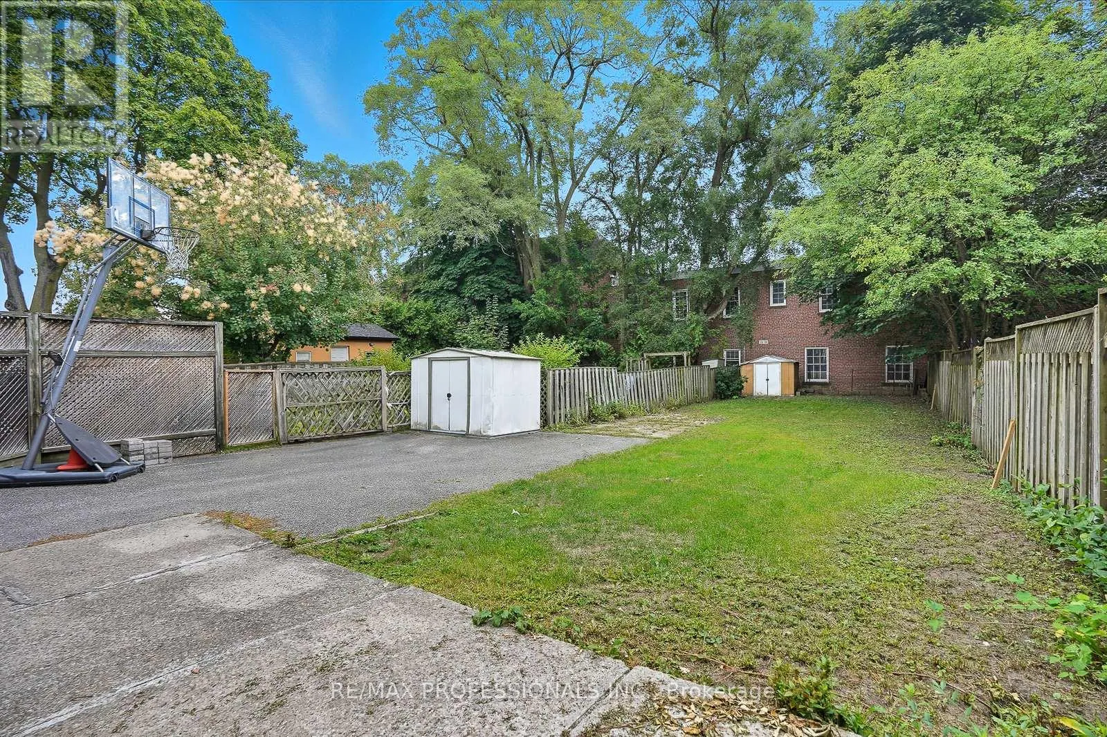 45 ST GERMAIN AVENUE