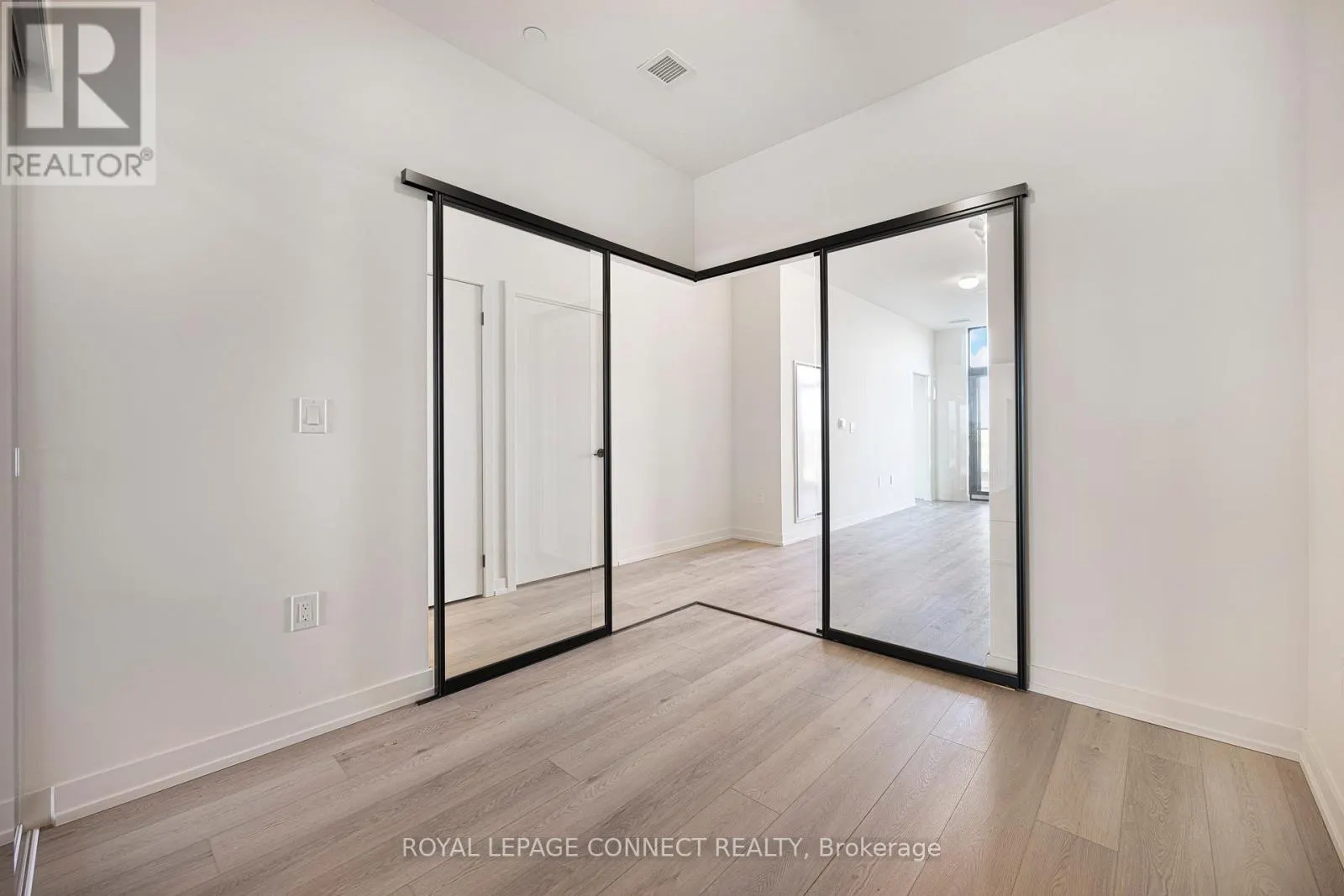 511 - 181 STERLING ROAD