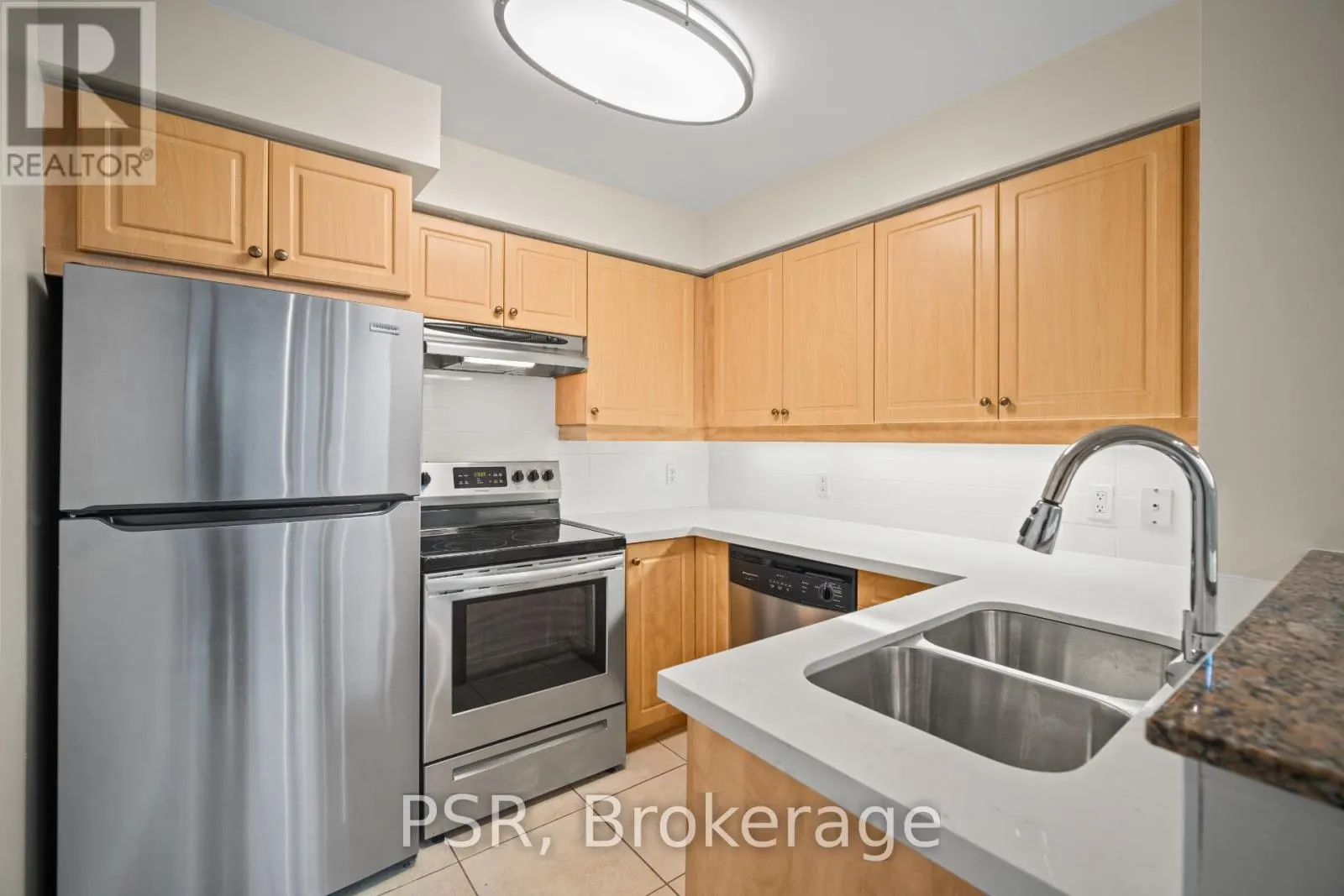 409 - 515 ROSEWELL AVENUE