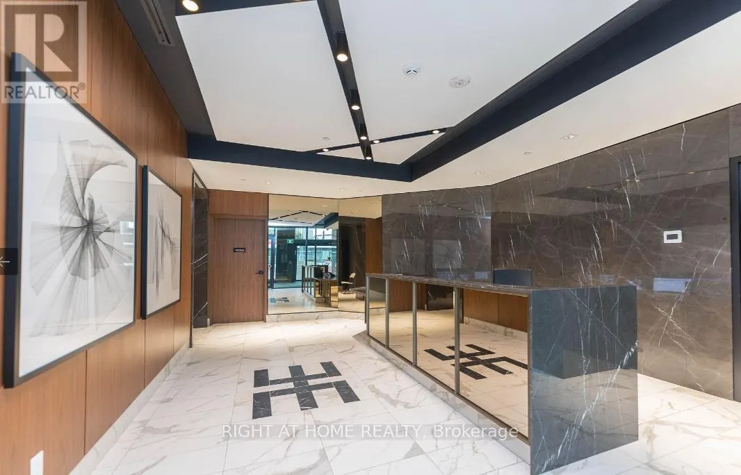1106 - 327 KING STREET W