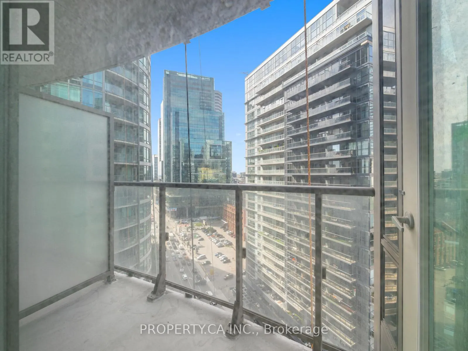 2110 - 361 FRONT STREET W