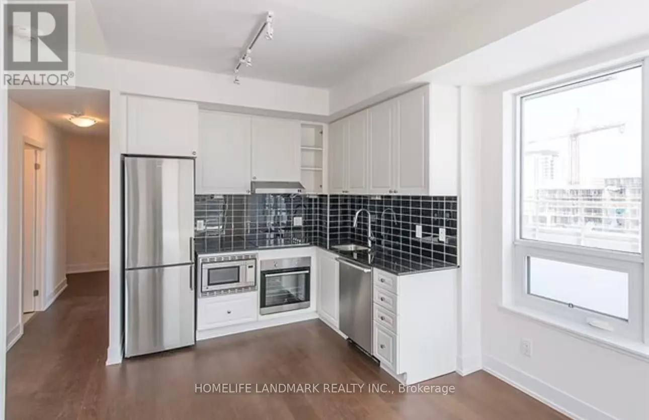 806 - 7 KENASTON GARDENS