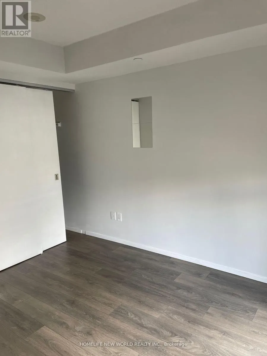 612 - 159 DUNDAS STREET E