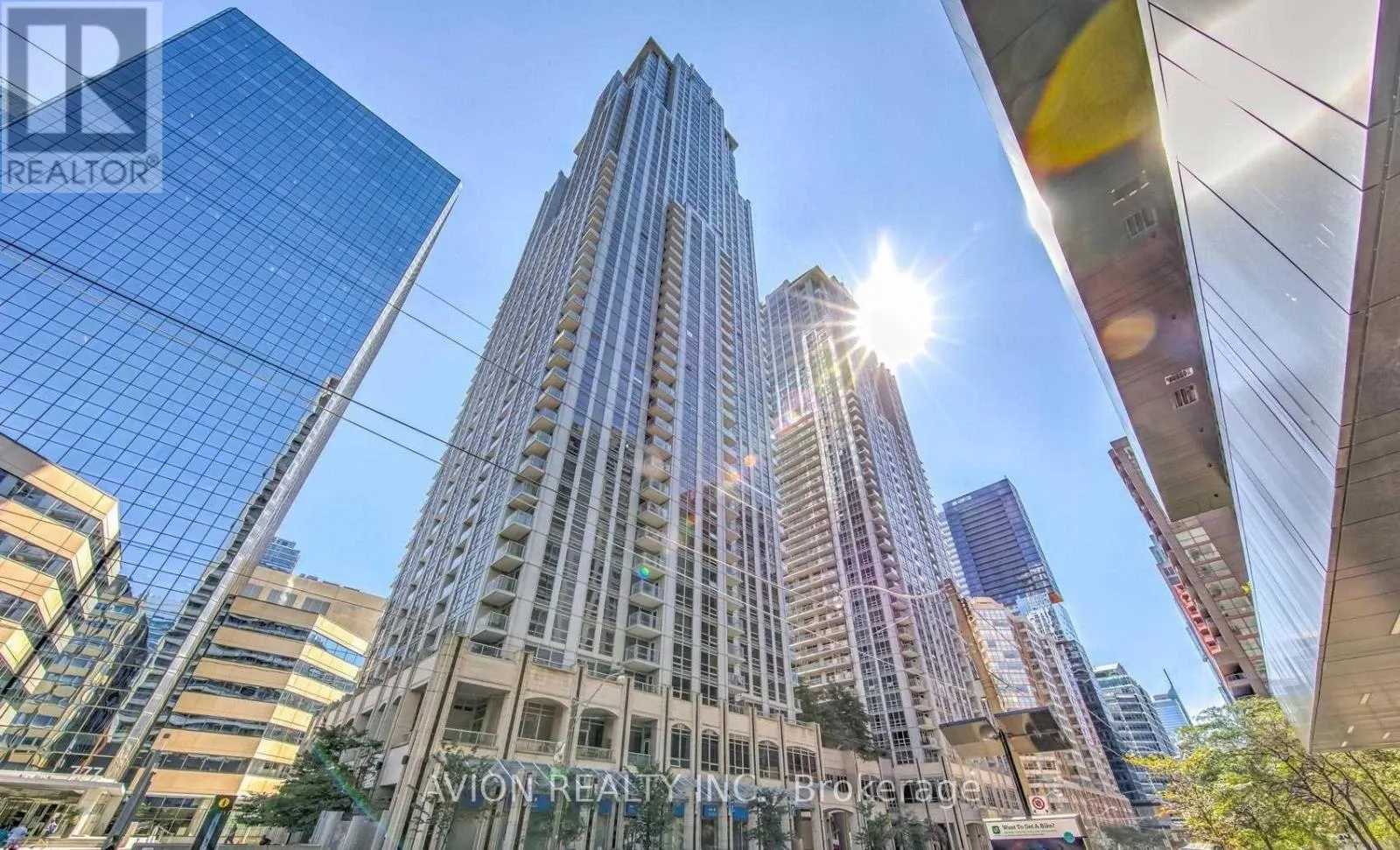 2610 - 761 BAY STREET