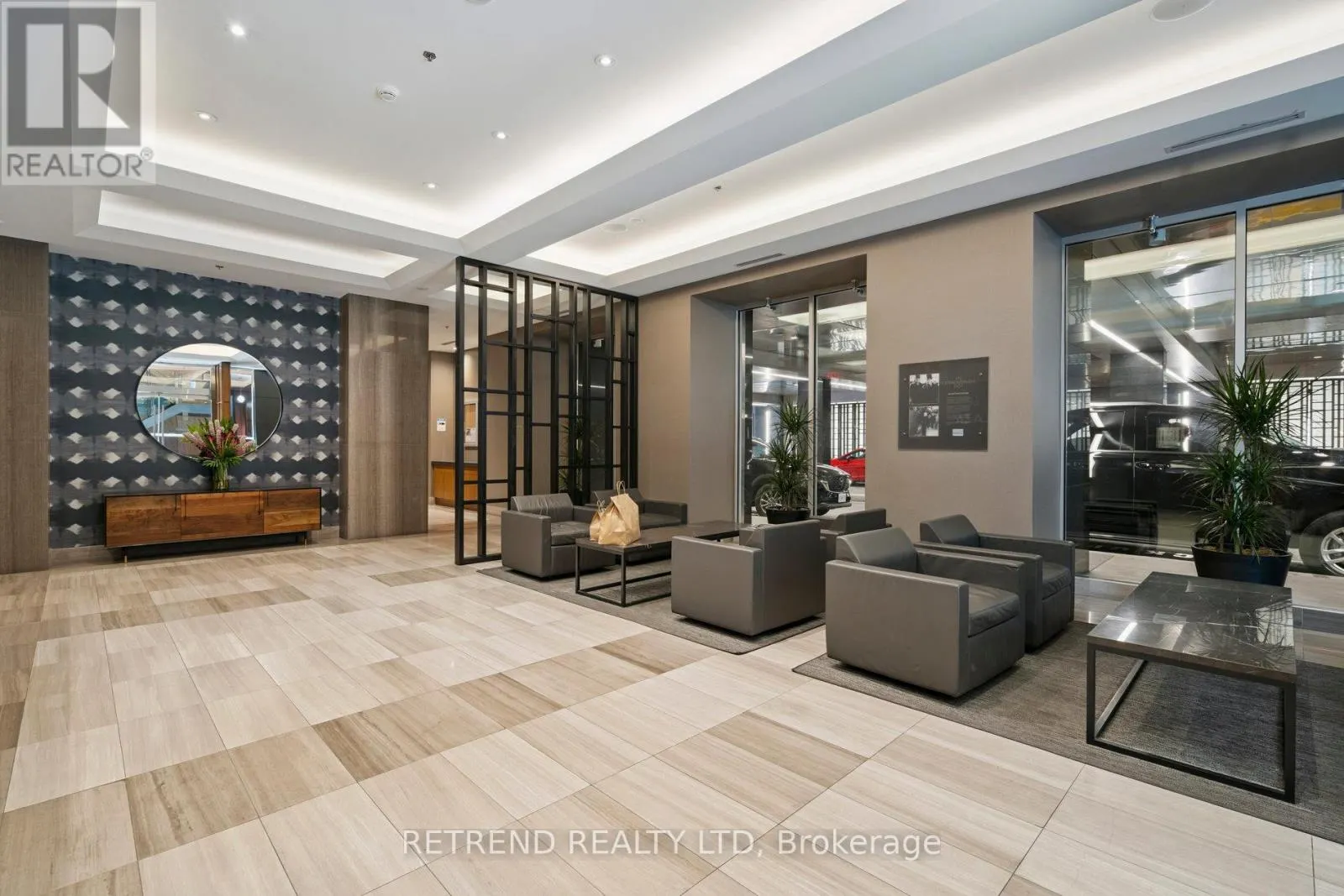 610 - 111 ST CLAIR AVENUE W