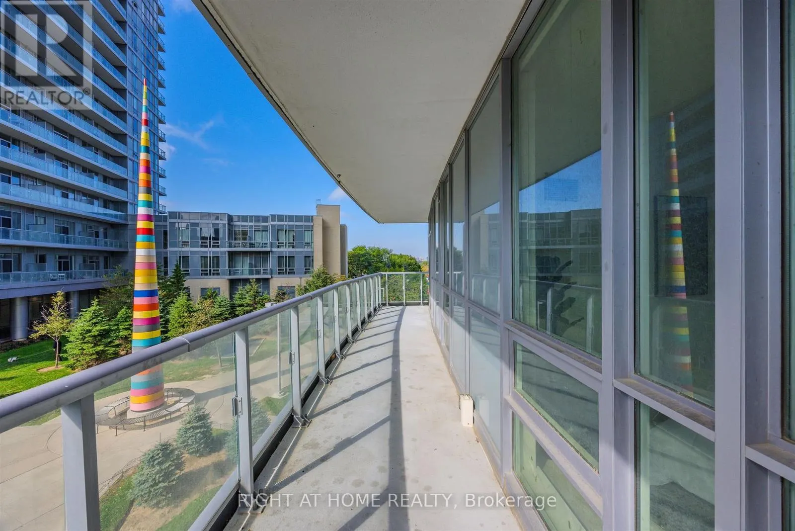 206 - 70 FOREST MANOR ROAD