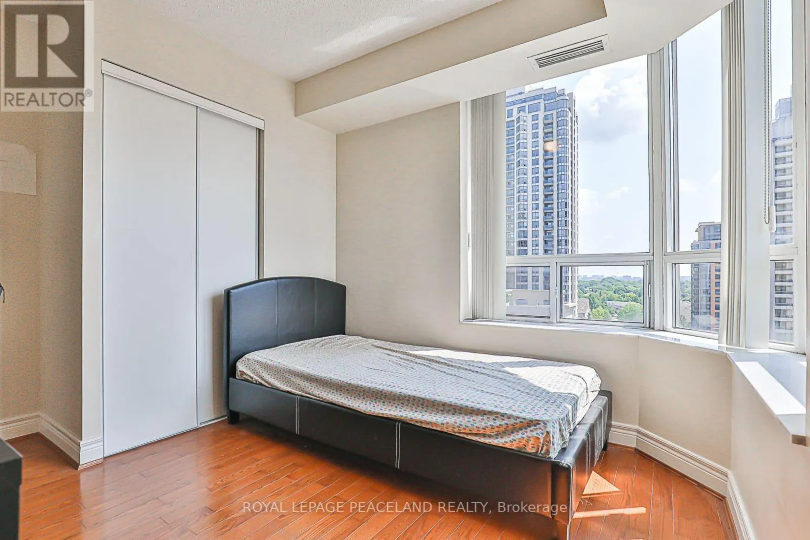 1502 - 5418 YONGE STREET