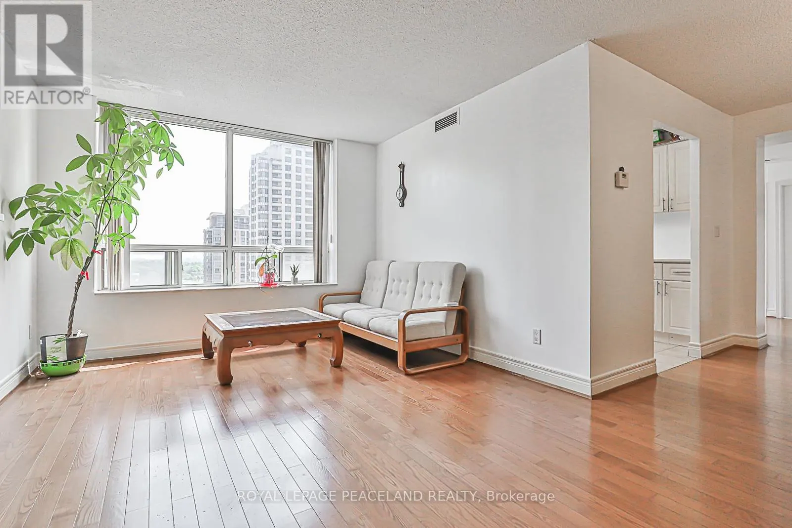 1502 - 5418 YONGE STREET