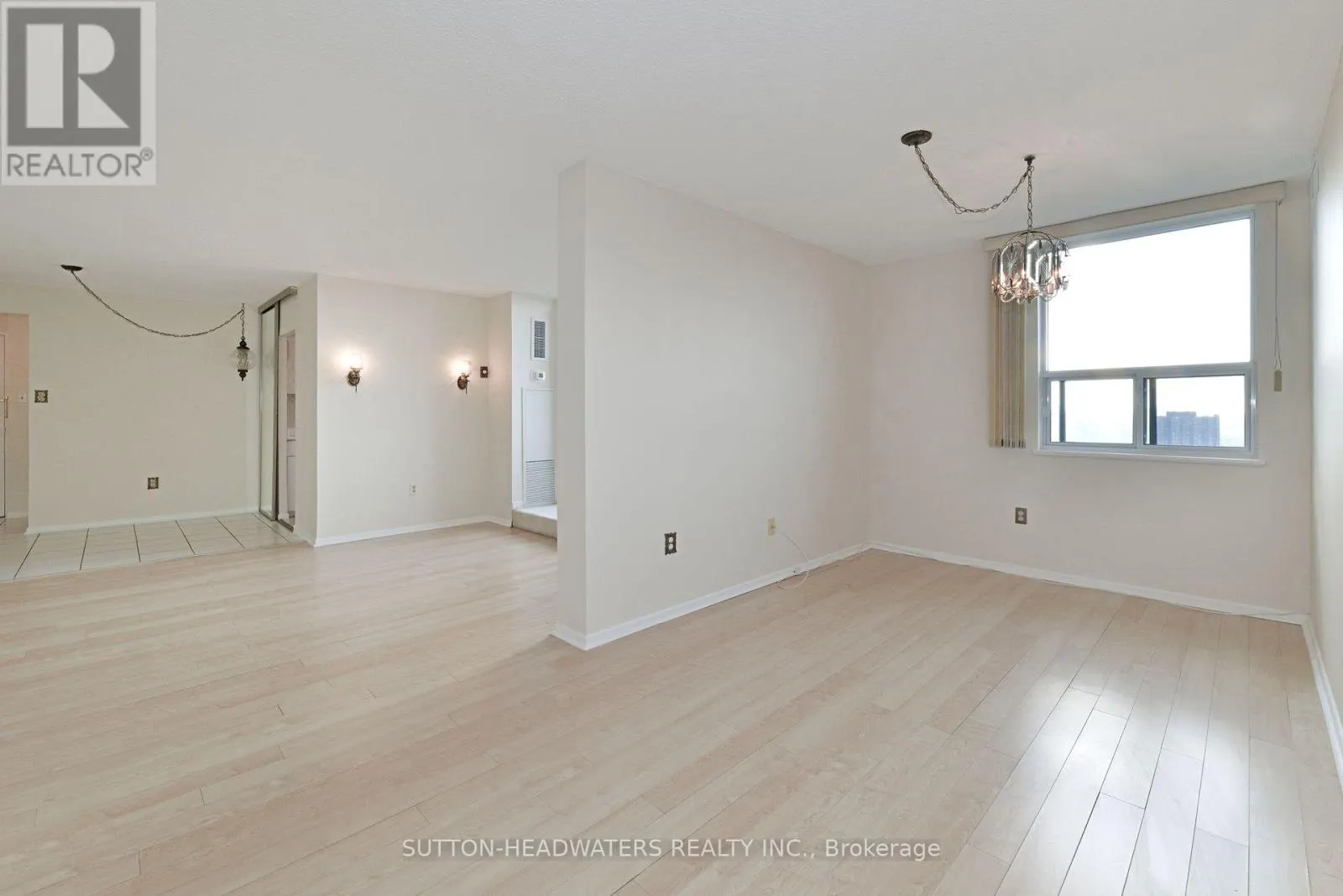 2306 - 5 OLD SHEPPARD AVENUE