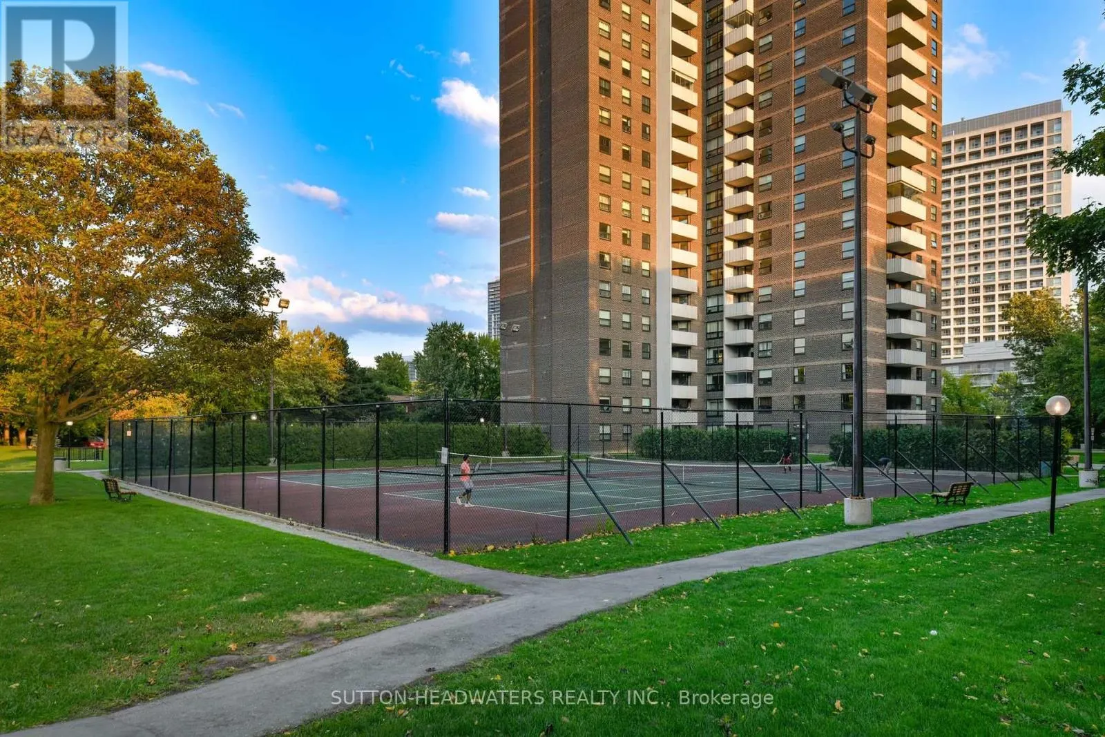 2306 - 5 OLD SHEPPARD AVENUE