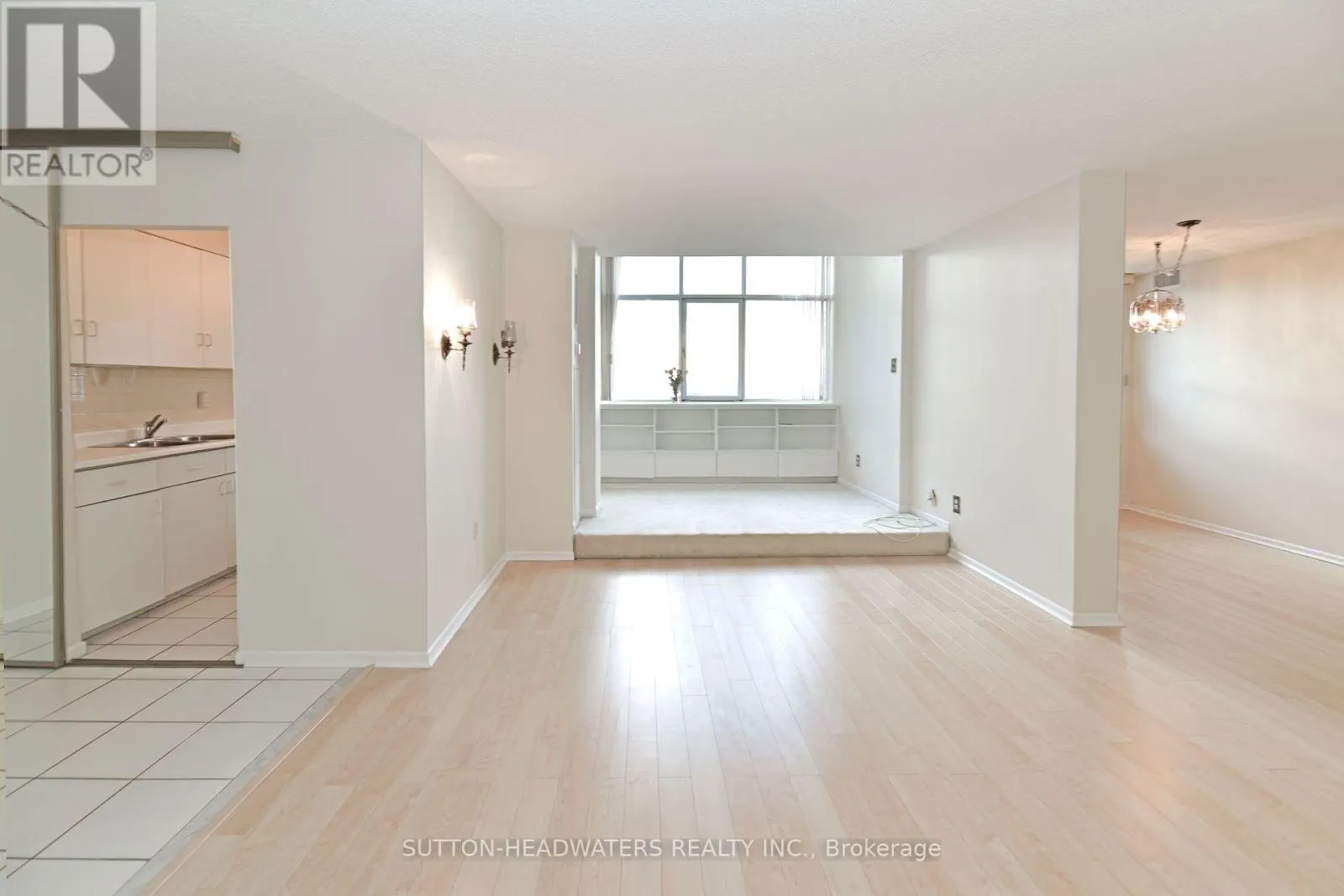 2306 - 5 OLD SHEPPARD AVENUE