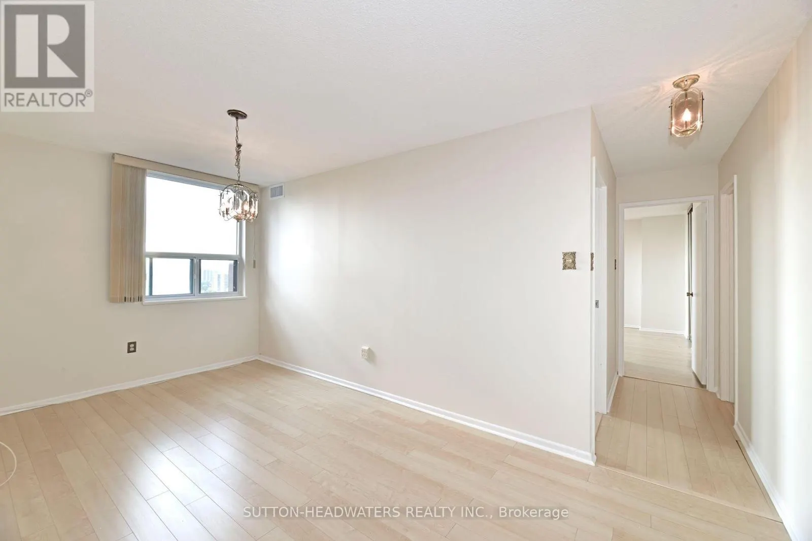 2306 - 5 OLD SHEPPARD AVENUE
