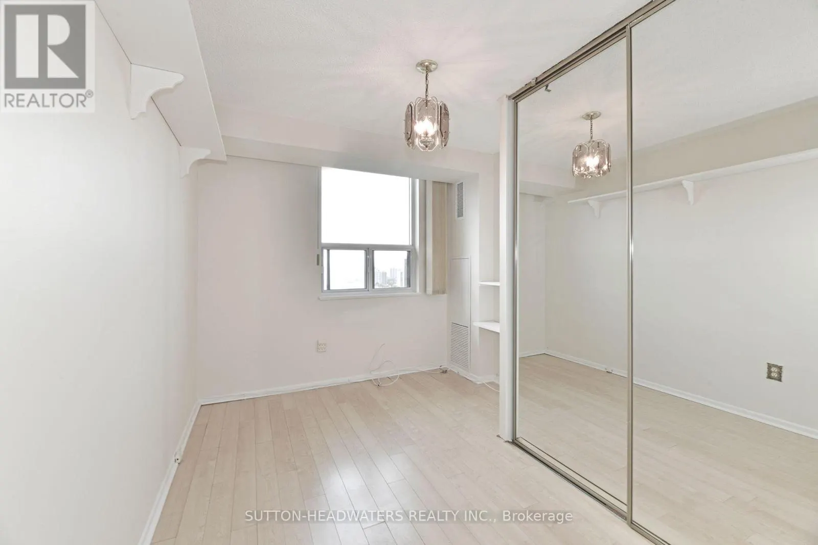 2306 - 5 OLD SHEPPARD AVENUE