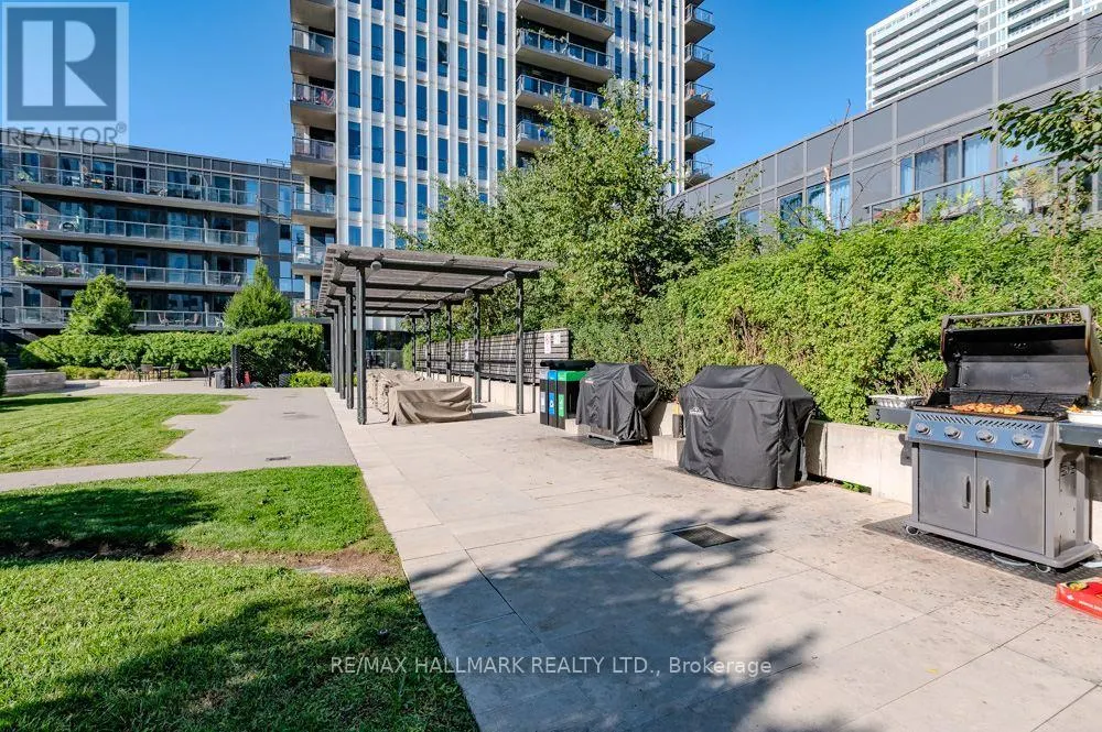 702 - 55 REGENT PARK BOULEVARD