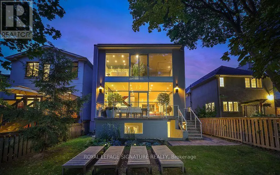 63 DOUGLAS CRESCENT