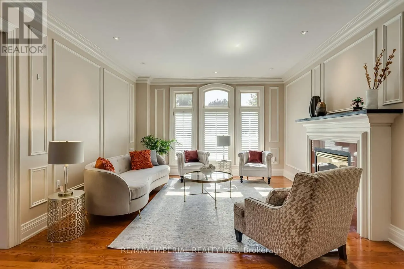 270 SPRING GARDEN AVENUE