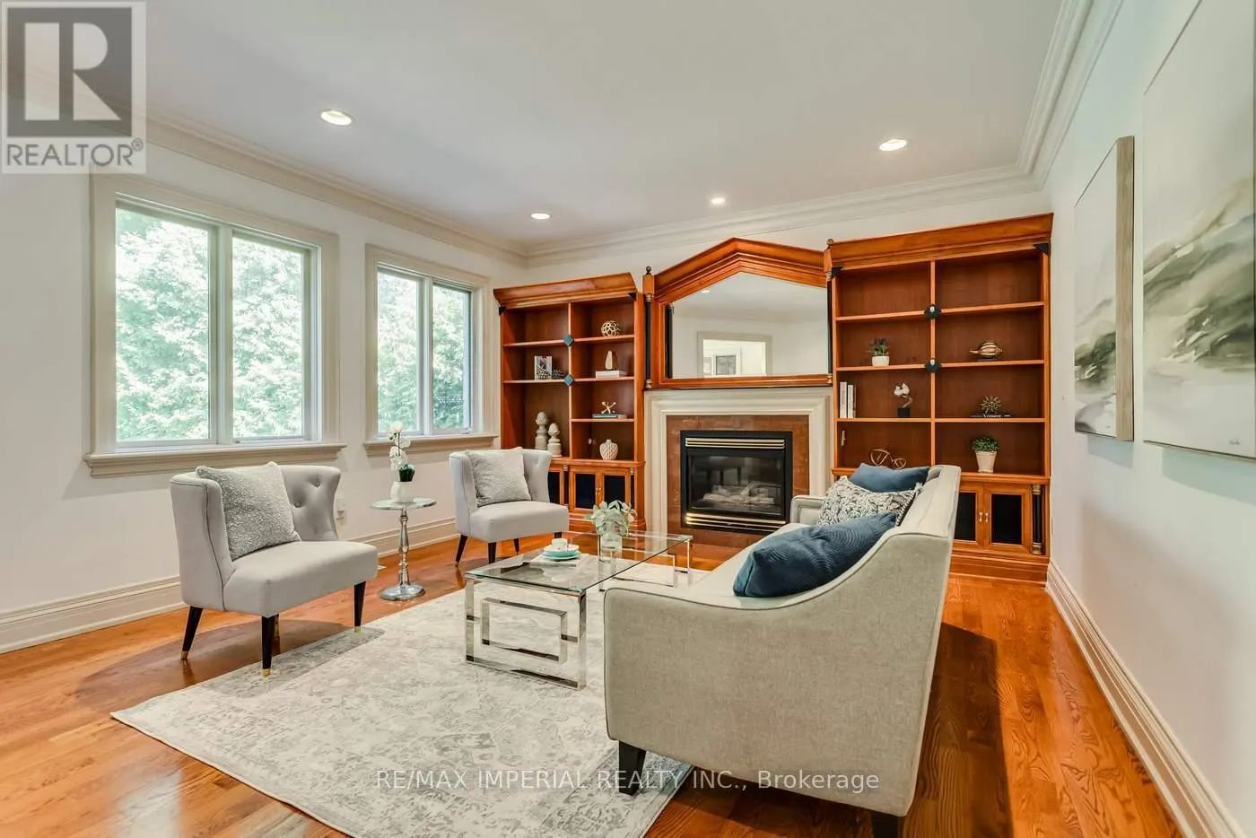 270 SPRING GARDEN AVENUE