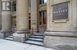 1611 - 197 YONGE STREET