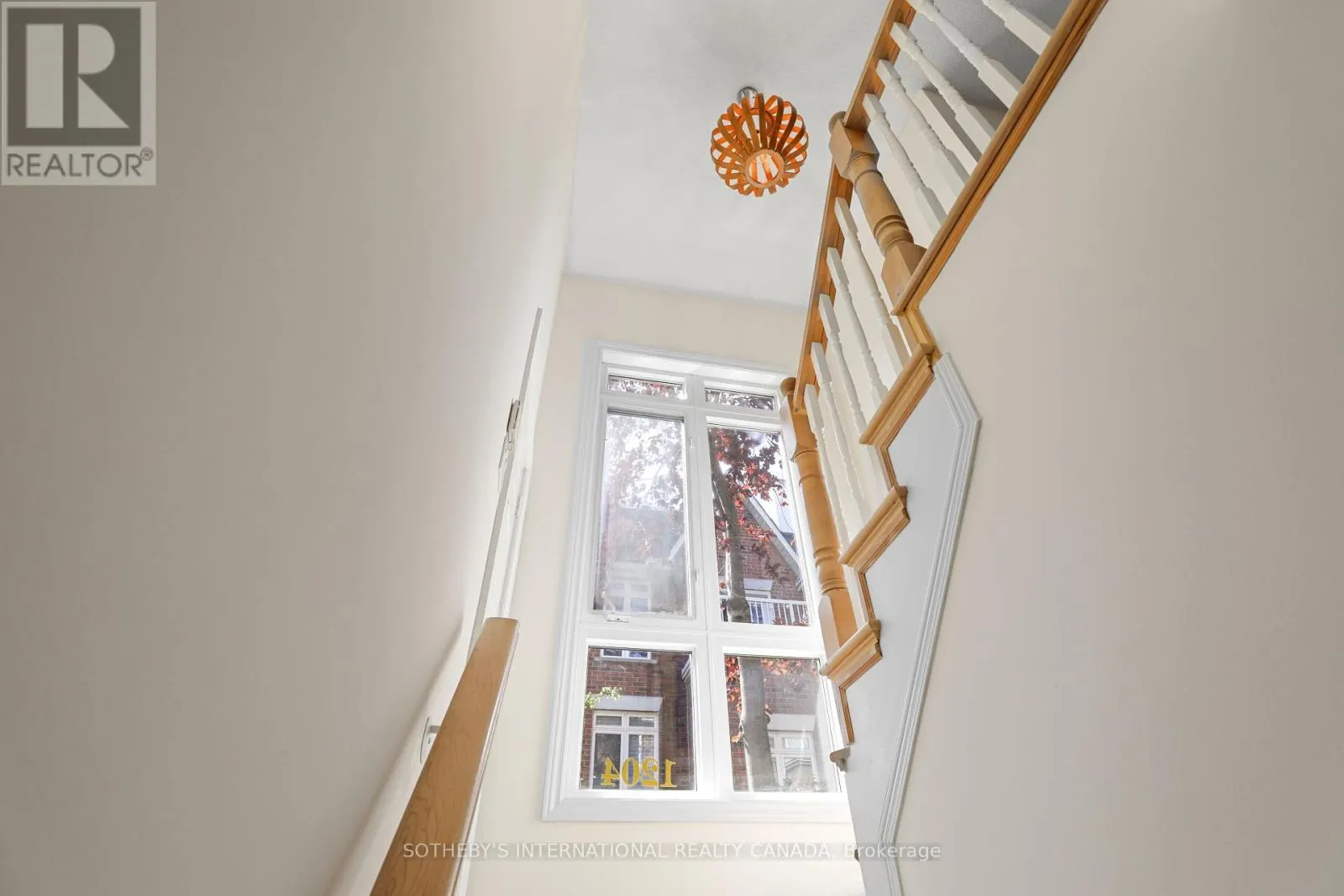 1204 - 12 SUDBURY STREET