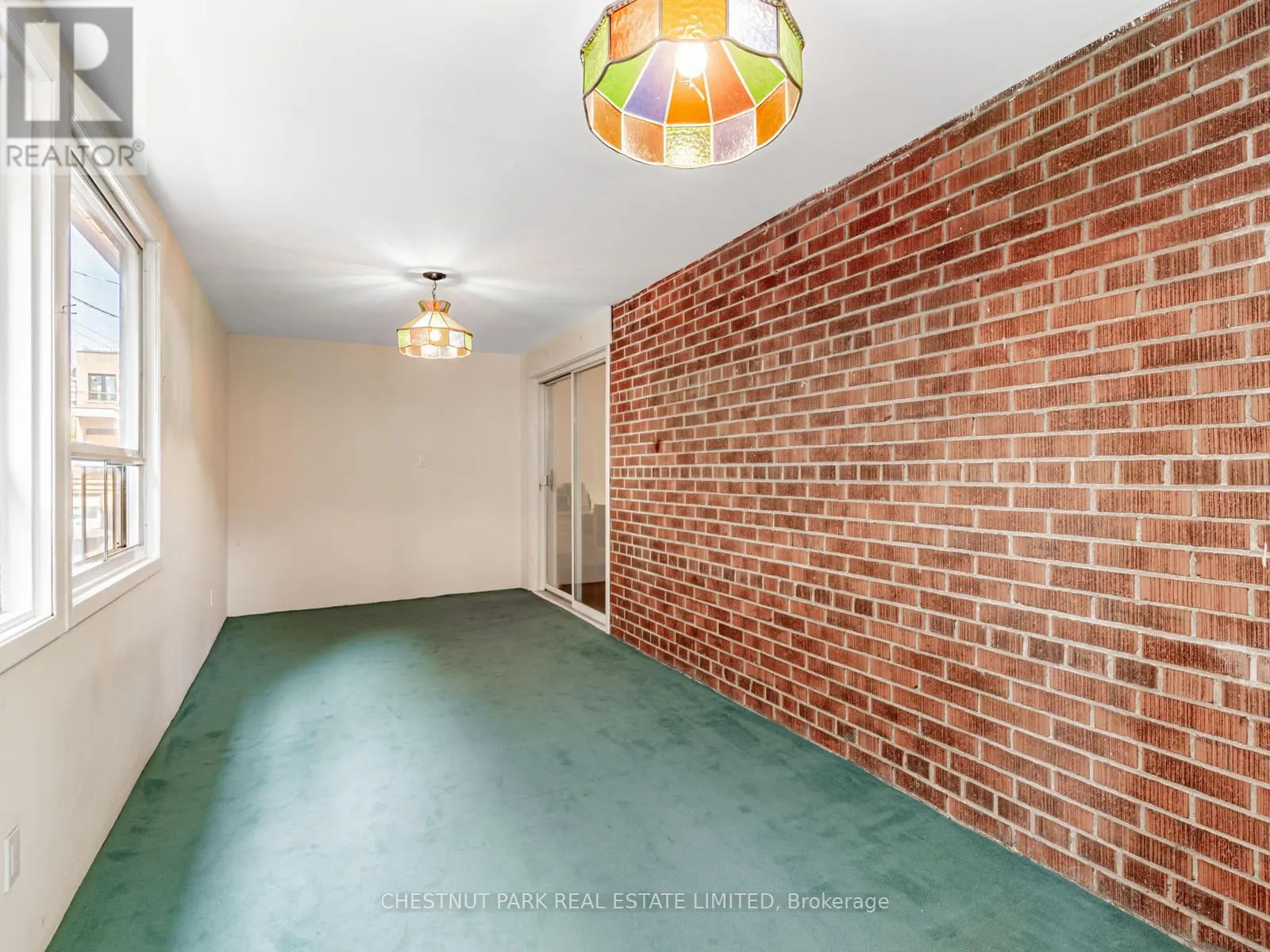 397 CORTLEIGH BOULEVARD