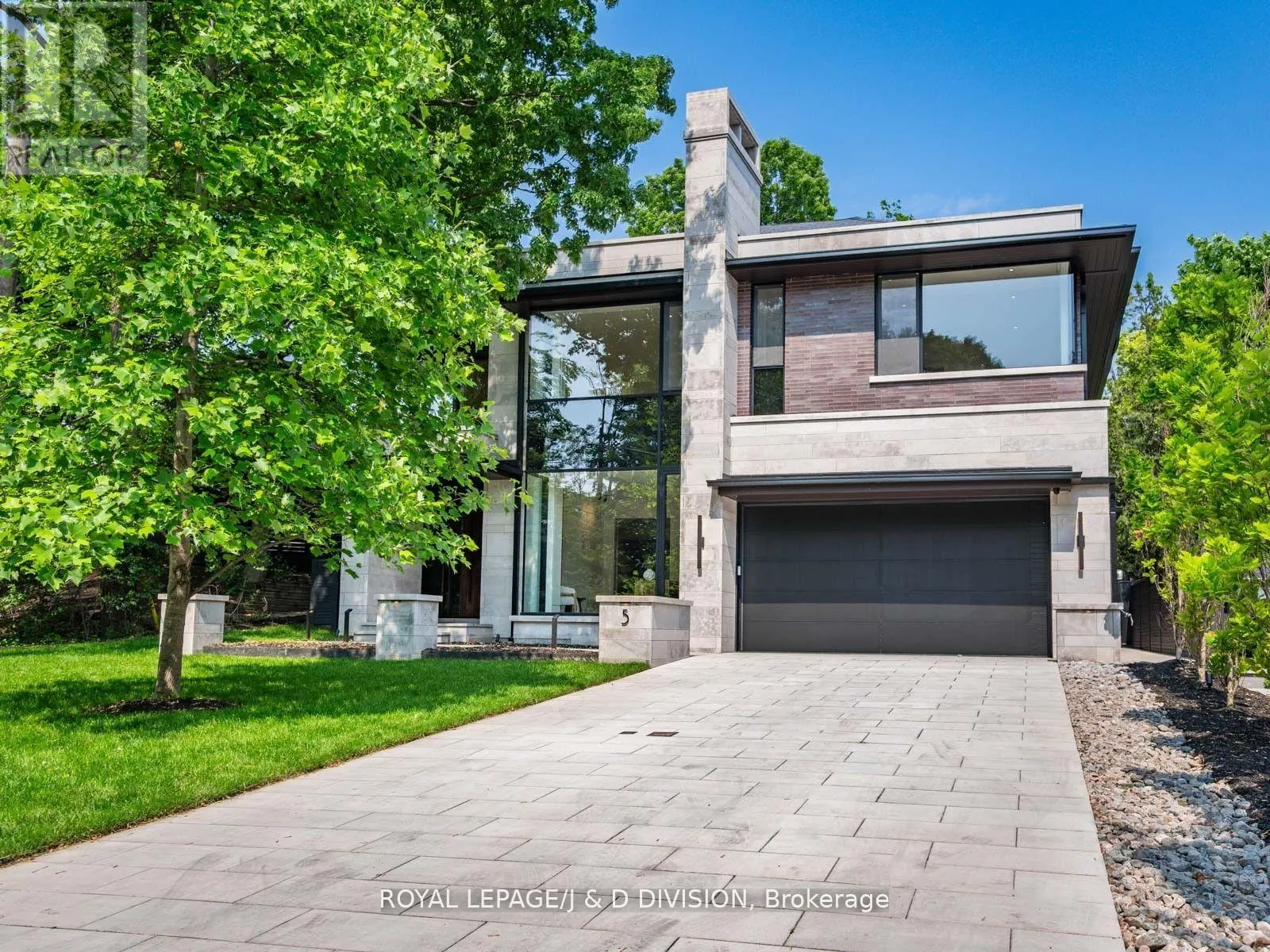 5 FIDELIA AVENUE