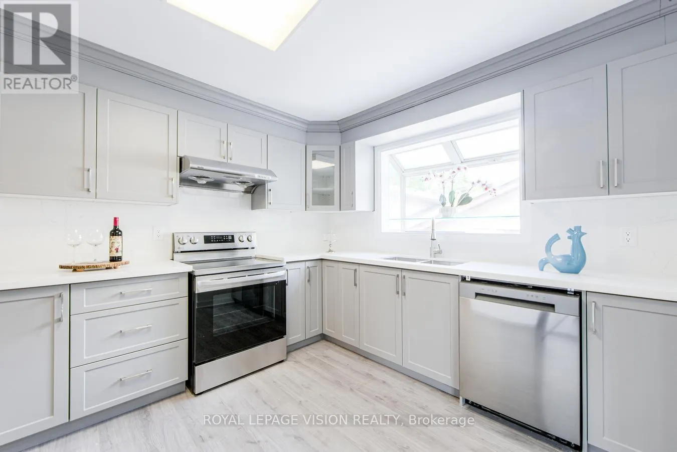 127 FRESHMEADOW DRIVE