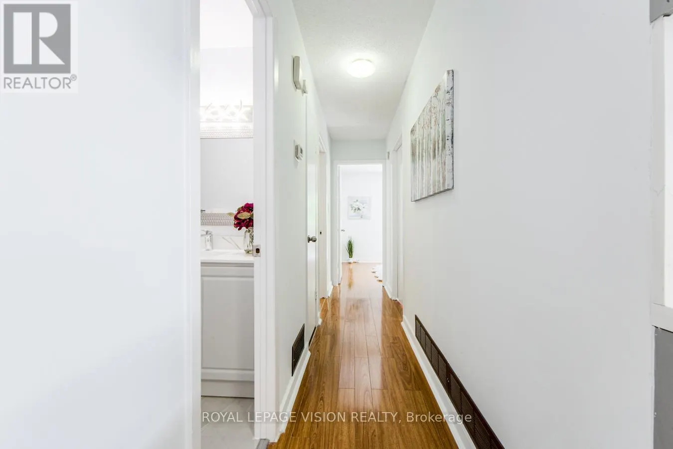 127 FRESHMEADOW DRIVE