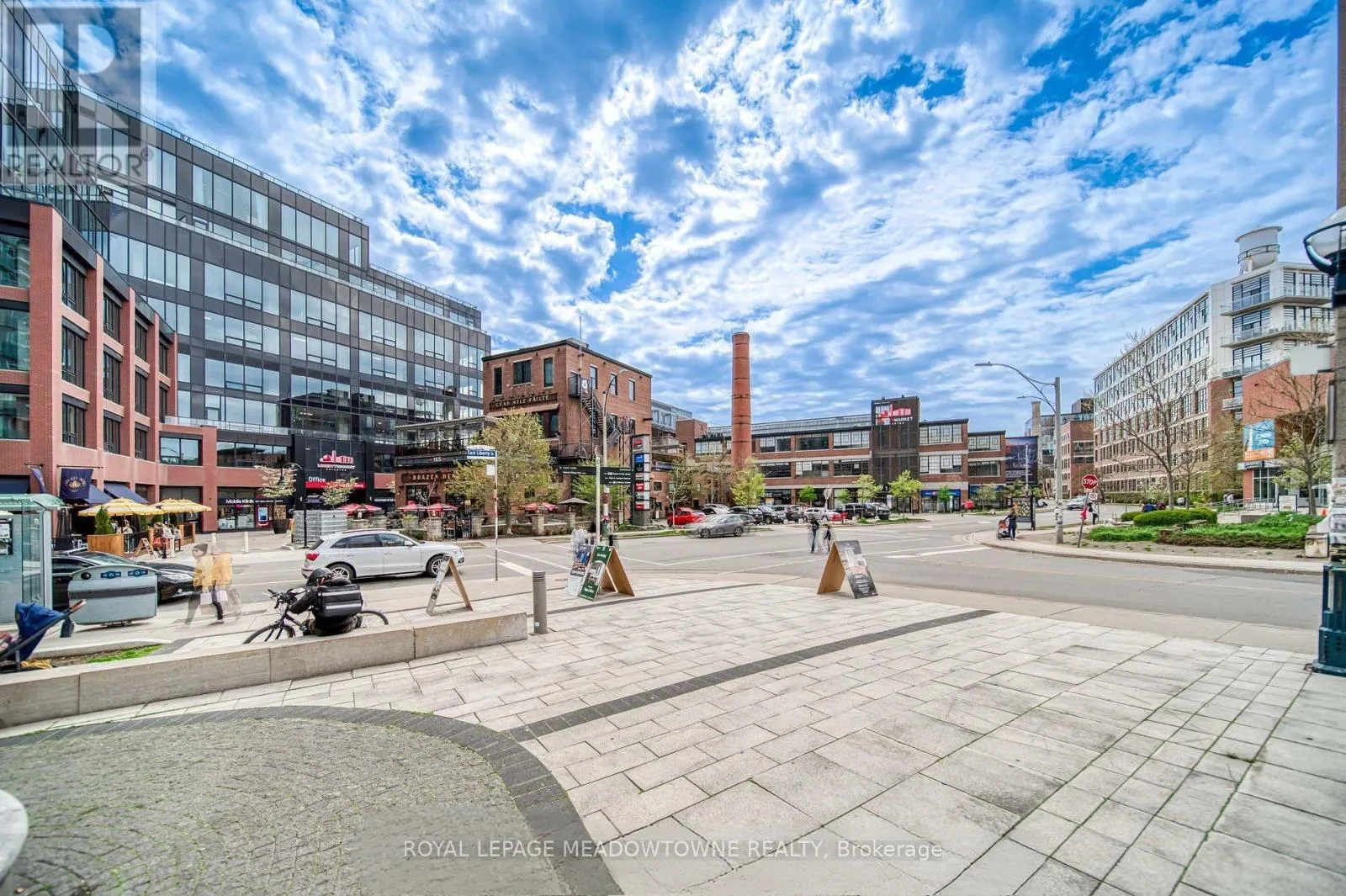2310 - 135 EAST LIBERTY STREET
