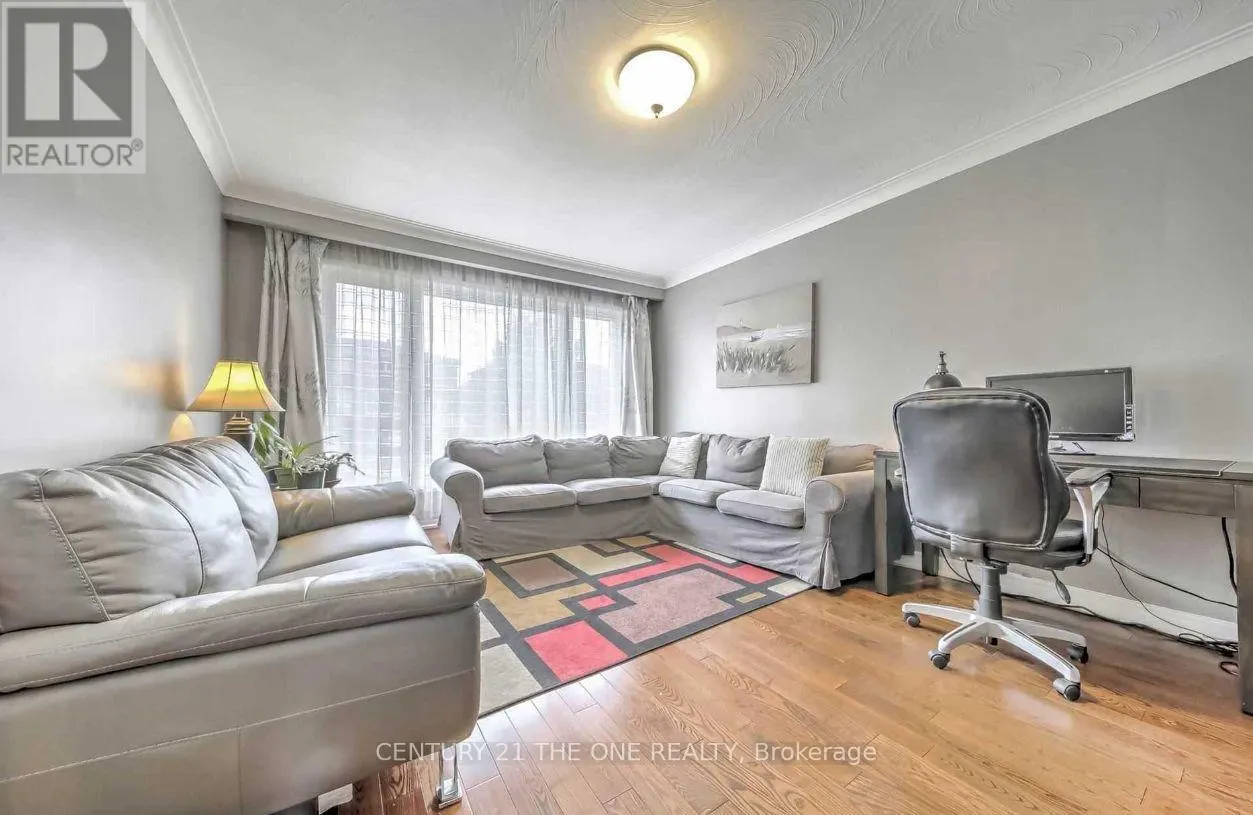 45 GREYHOUND DRIVE