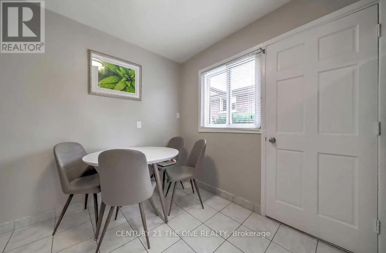 45 GREYHOUND DRIVE
