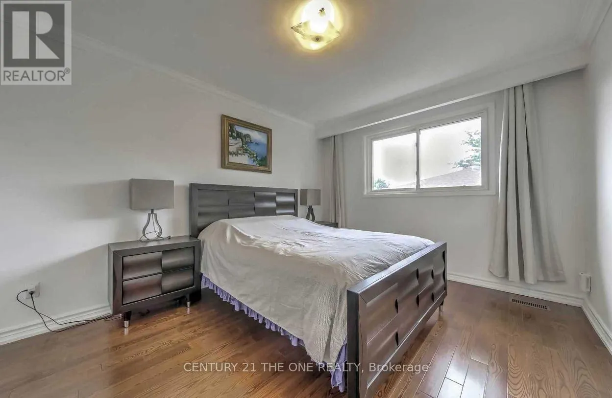 45 GREYHOUND DRIVE