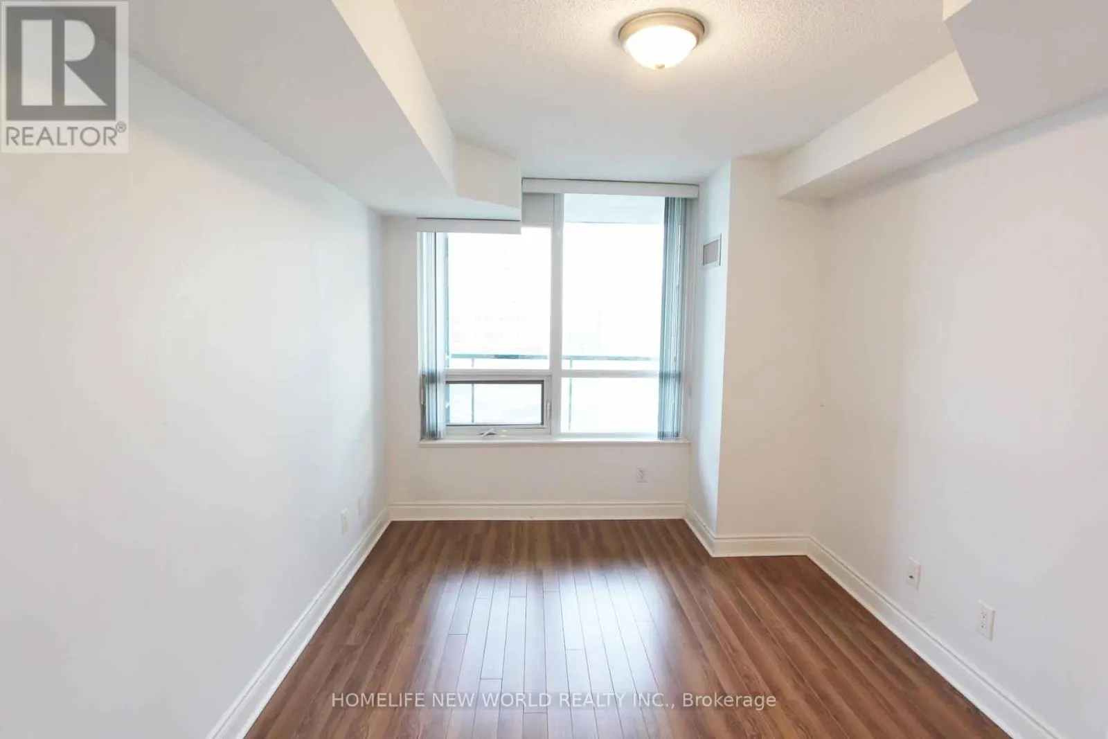 1723 - 25 GREENVIEW AVENUE